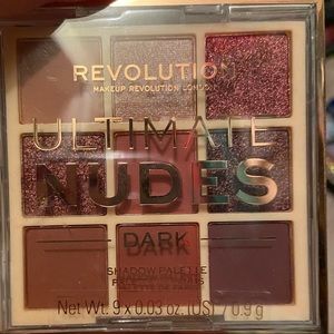 Makeup Revolution Ultimate Nudes Dark palette